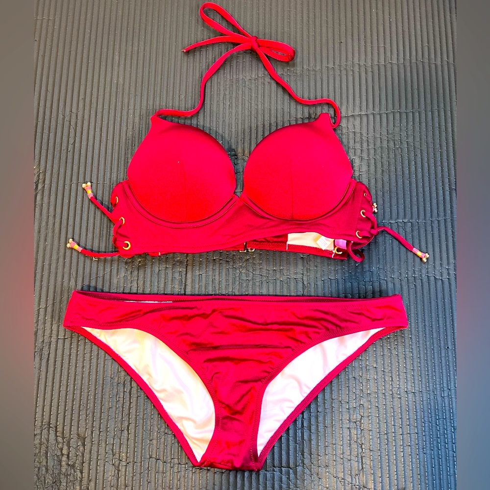 Like New- Women’s Victoria’s Secret Bikini Swimsuit